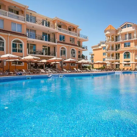 Touristic Complex Hacienda 4* ソゾポル